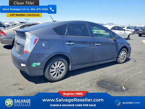 Used 2015 Toyota Prius Prime Plug-In Hybrid FWD image 4