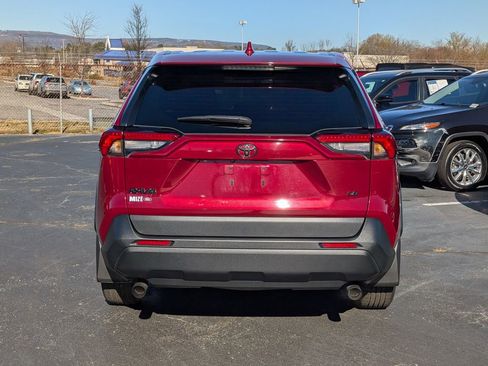 Used 2023 Toyota RAV4 LE image 8