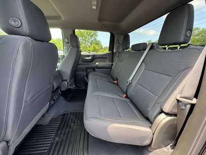 New 2025 Chevrolet Silverado 1500 Custom w/ Turbomax Blackout Package