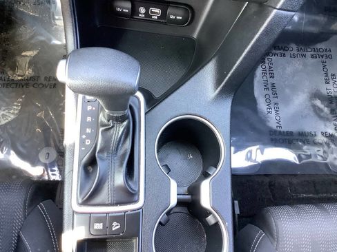 Used 2019 Kia Sportage LX image 30