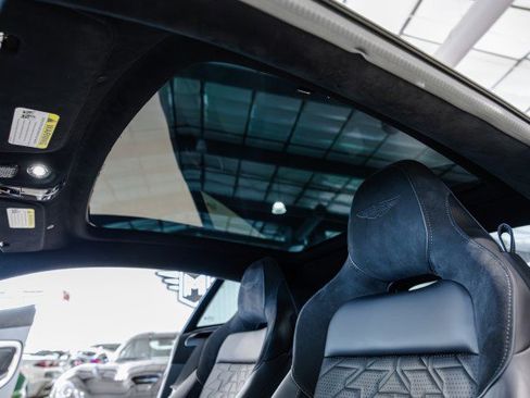 Used 2025 Aston Martin Vanquish RWD image 48