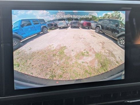 New 2025 Jeep Wrangler Sport S image 19