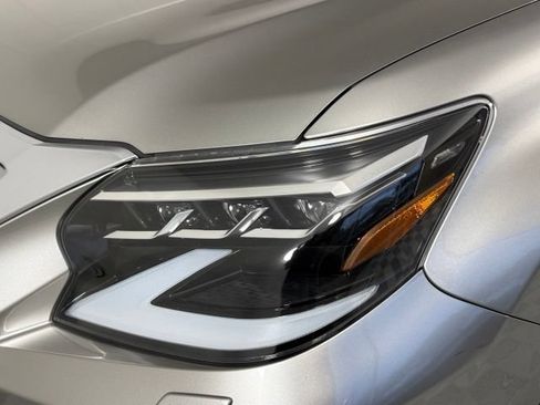Used 2022 Lexus GX 460 Premium w/ Premium Package AWD/4WD image 12