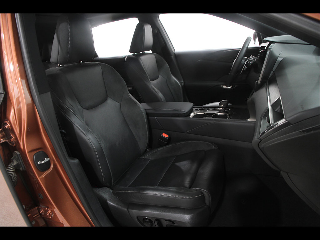 Certified 2023 Lexus RX 350 AWD w/ Accessory Package (K3) image 17