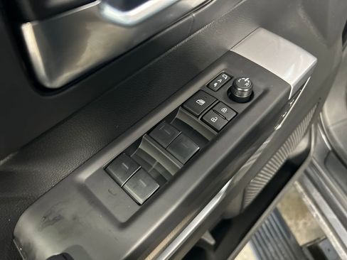 Used 2024 Toyota Tundra Platinum image 11