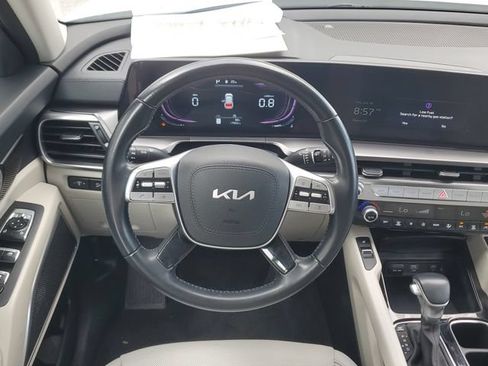 Certified 2024 Kia Telluride S FWD image 13