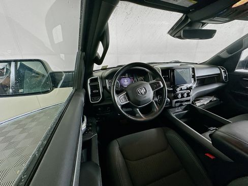 Used 2022 RAM 1500 Big Horn AWD/4WD image 18