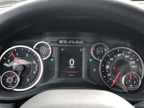 New 2026 RAM 2500 Tradesman w/ Chrome Appearance Group AWD/4WD image 16