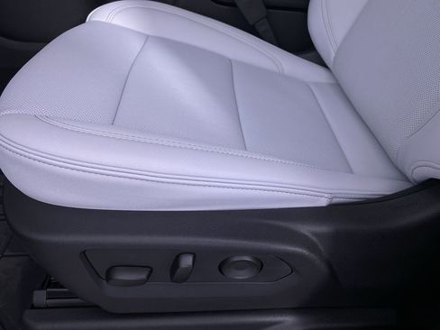 New 2025 Chevrolet Tahoe Premier image 10