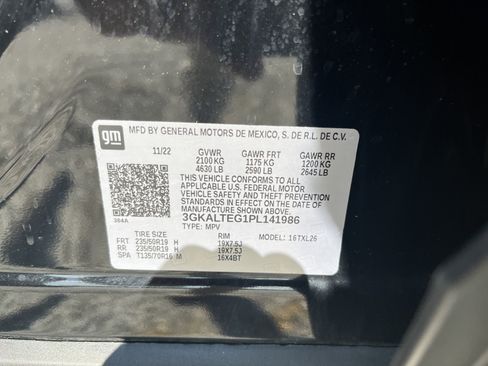 Used 2023 GMC Terrain SLE w/ Driver Convenience Package AWD/4WD image 22