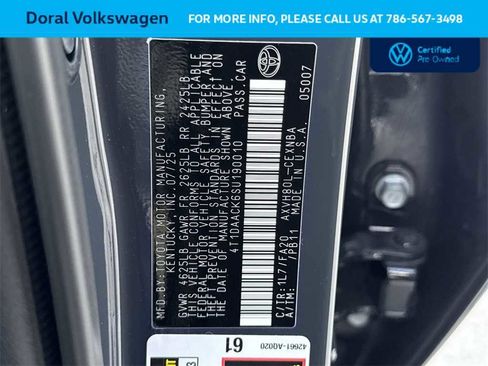 Used 2025 Toyota Camry LE image 29