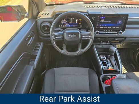 Certified 2024 Chevrolet Colorado Trail Boss w/ Advanced Trailering Package AWD/4WD image 17