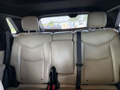 Used 2017 Cadillac XT5 Luxury w/ Driver Awareness Package FWD image 44