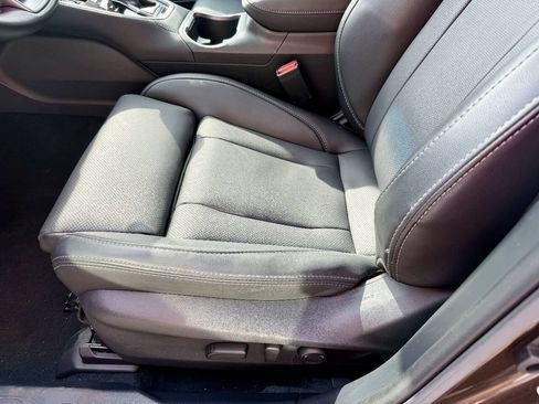 Used 2022 Subaru Outback Limited AWD/4WD image 35