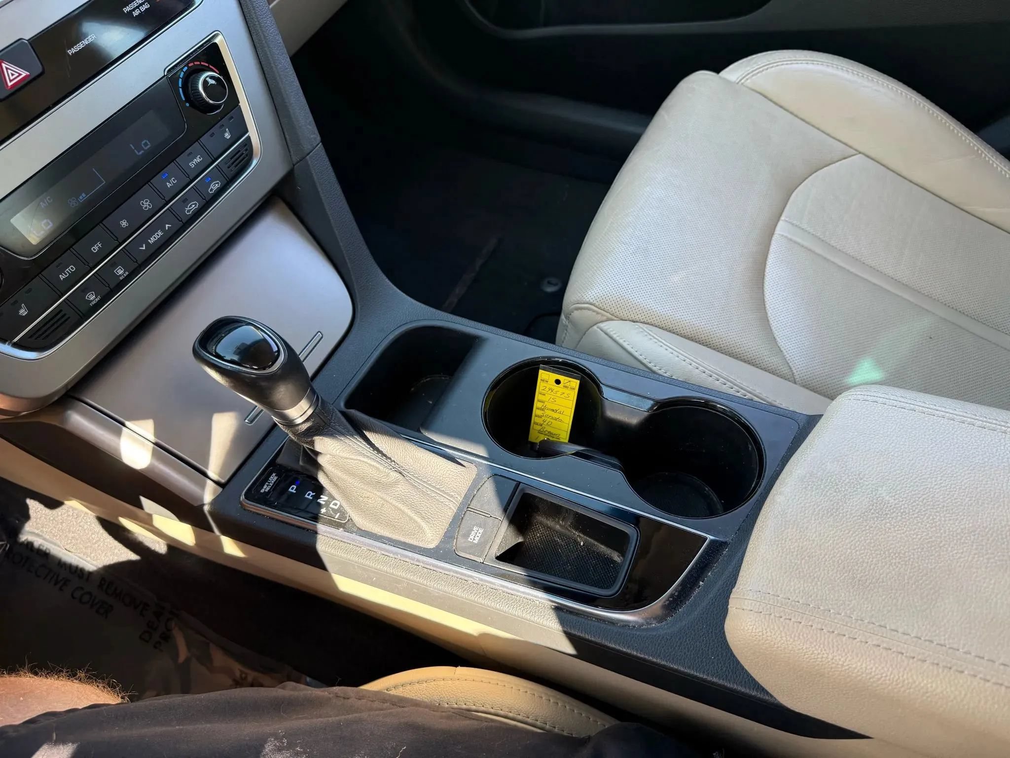 Used 2015 Hyundai Sonata Limited FWD image 25