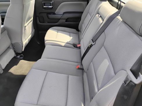 Used 2018 Chevrolet Silverado 1500 Custom w/ Custom Value Package AWD/4WD image 11