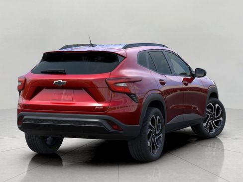 New 2026 Chevrolet Trax RS w/ Sunroof Package image 4