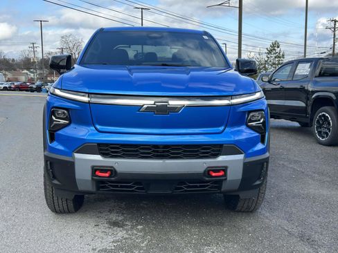 New 2026 Chevrolet Silverado EV Trail Boss image 8