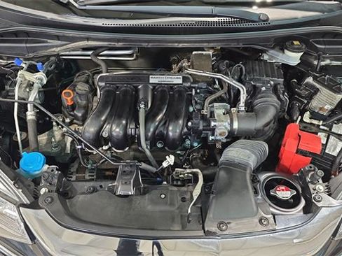 Used 2018 Honda Fit Sport image 23