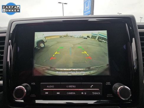 Used 2023 Nissan Frontier SV w/ SV Convenience Package image 15