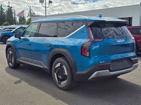 New 2026 Kia EV9 Wind AWD/4WD image 3