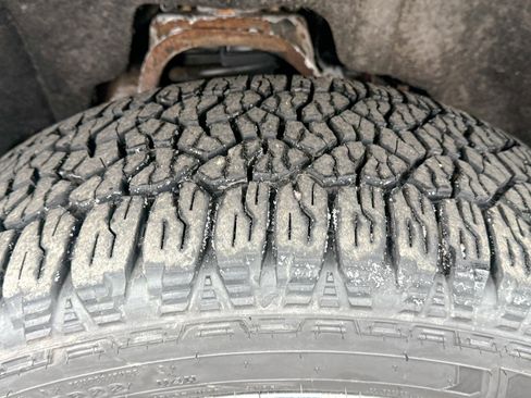 Certified 2018 Chevrolet Silverado 1500 LT w/ All Star Edition image 12