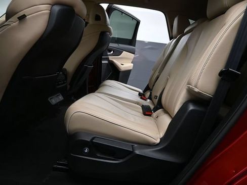Used 2023 Acura MDX SH-AWD w/ Advance Package image 18