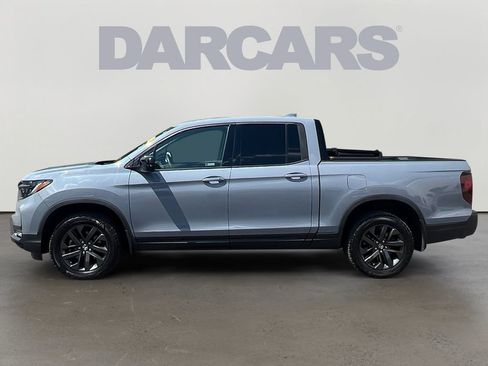 Used 2023 Honda Ridgeline Sport image 4