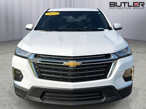 Used 2022 Chevrolet Traverse LT FWD image 9
