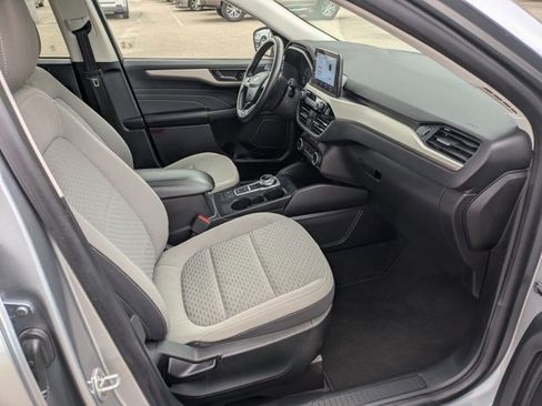 Used 2022 Ford Escape SE w/ Convenience Package image 18