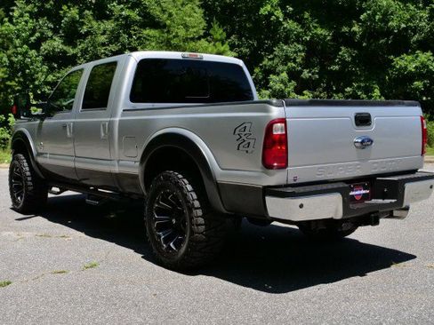 Used 2016 Ford F250 Lariat w/ Chrome Package AWD/4WD image 20