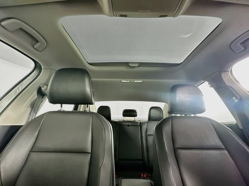 Used 2019 Volkswagen Jetta SE FWD image 20