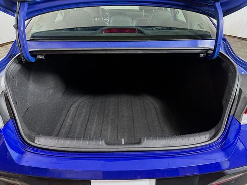 Used 2024 Hyundai Elantra Limited image 26