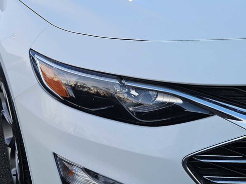 Used 2024 Chevrolet Malibu LT image 15