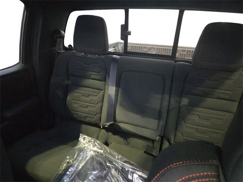 New 2026 Nissan Frontier PRO-4X w/ Pro-4x Convenience Package image 13