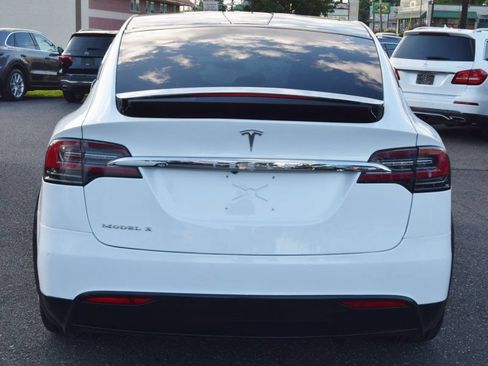 Used 2019 Tesla Model X 100D AWD/4WD image 9
