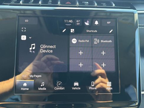 Used 2023 Jeep Grand Cherokee L Laredo image 21