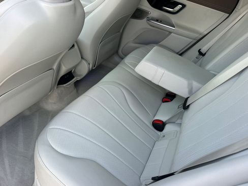 Certified 2023 Mercedes-Benz EQE 350+ 4MATIC SUV image 11