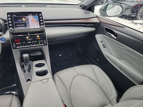 Certified 2021 Toyota Avalon Limited w/ Advanced Safety Package image 10
