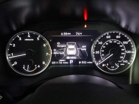 Used 2025 Mitsubishi Outlander ES AWD/4WD image 36