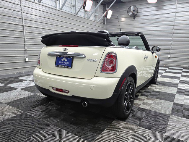 Used 2015 MINI Cooper Convertible FWD image 5