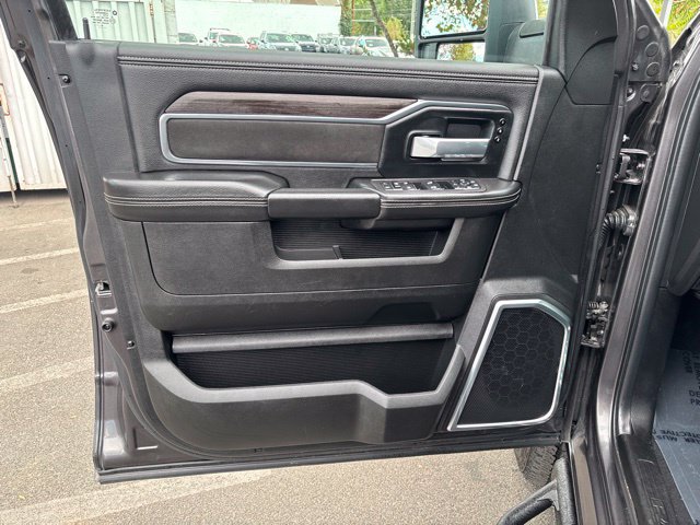 Used 2026 RAM 2500 Laramie AWD/4WD image 15