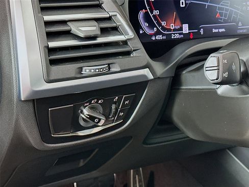 Used 2024 BMW X3 M40i w/ Premium Package image 10
