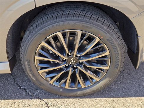 New 2026 INFINITI QX80 Autograph w/ Premium Cargo Package image 10