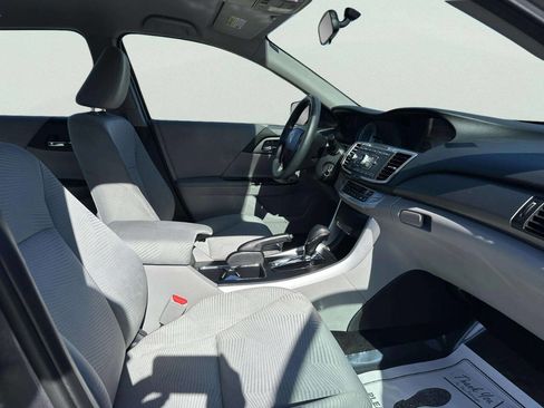 Used 2014 Honda Accord LX image 21