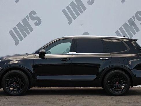 Used 2024 Kia Telluride SX w/ Towing Package FWD image 6