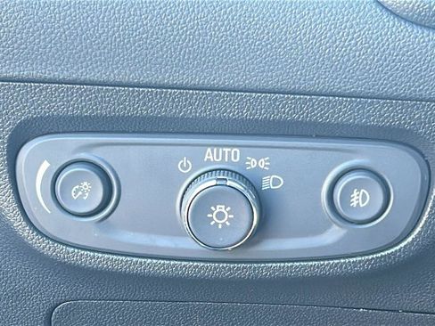 Certified 2023 Buick Encore GX Select w/ Safety Package II image 13