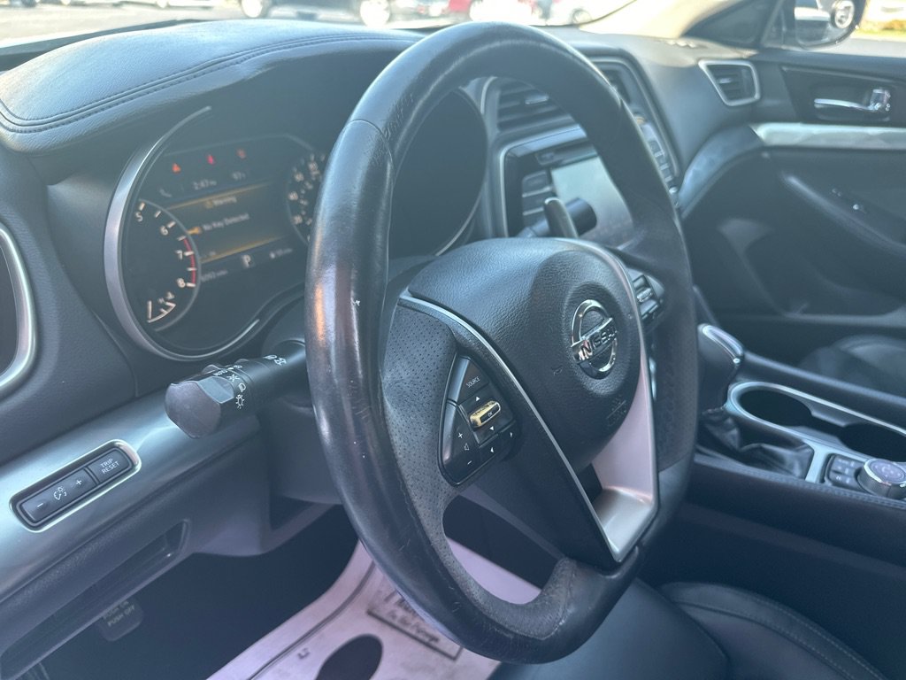 Used 2016 Nissan Maxima SR FWD image 24