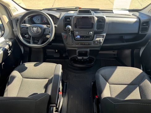 Used 2022 RAM ProMaster 2500 w/ Driver Convenience Group image 23