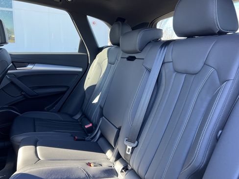 Used 2024 Audi Q5 2.0T Premium Plus w/ Premium Plus Package image 34